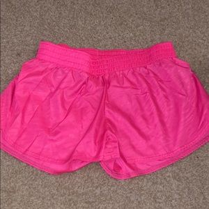 Running shorts